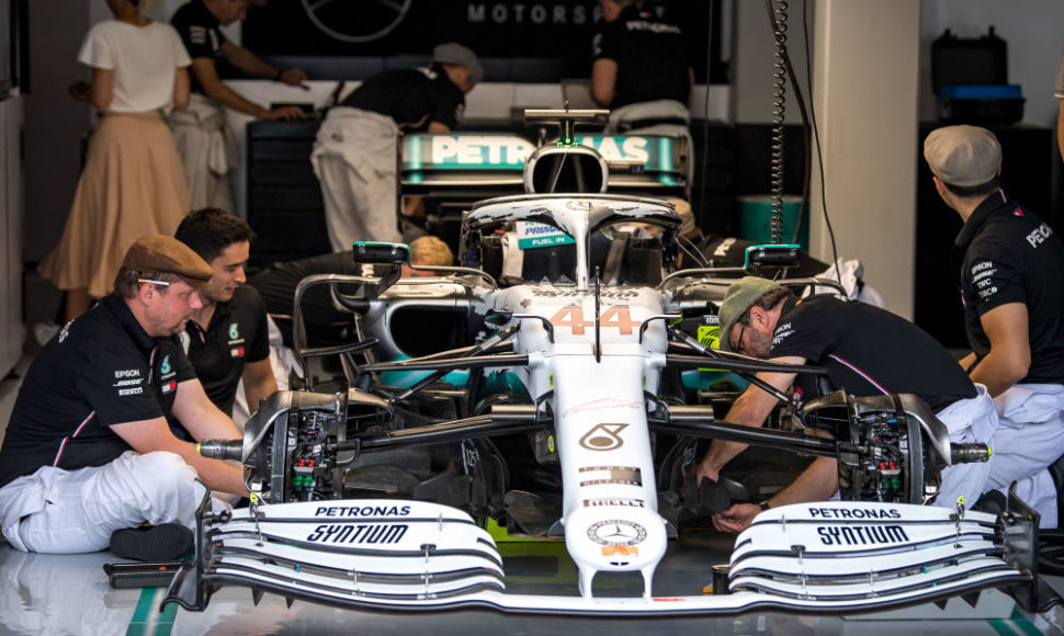„Mercedes“ komandos bolidų specialus dažymas F1 Vokietijos GP