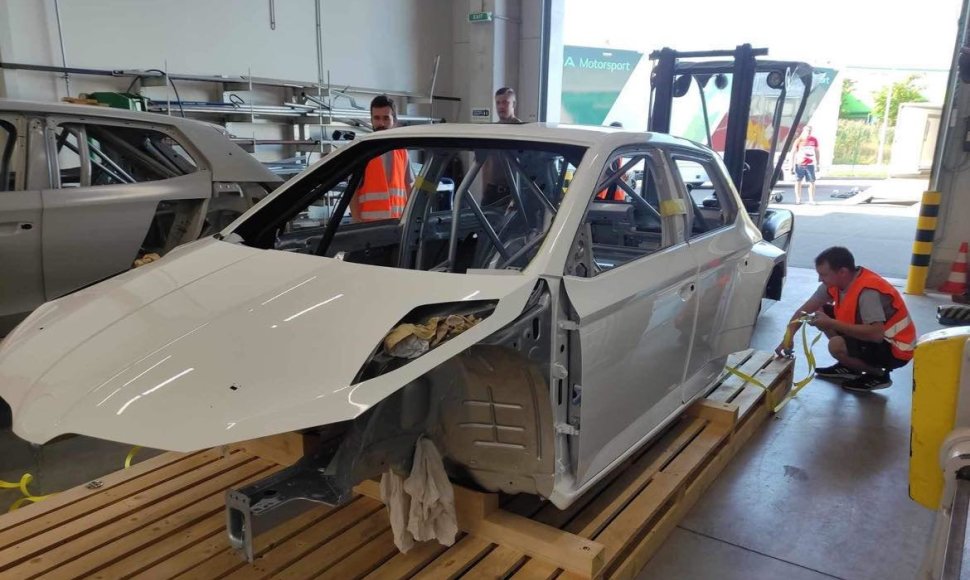 Naujasis Jono Sluckaus „Škoda Fabia R5“ kėbulas