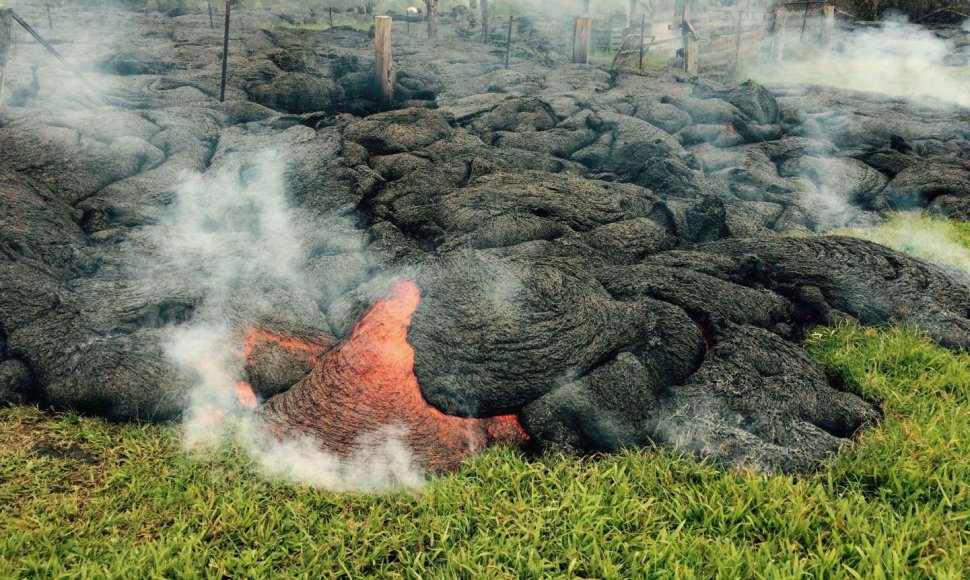 Lava teka iš Kilauea ugnikalnio Havajuose