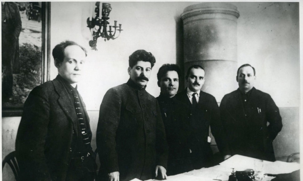 Josifas Stalinas ir jo bendražygiai