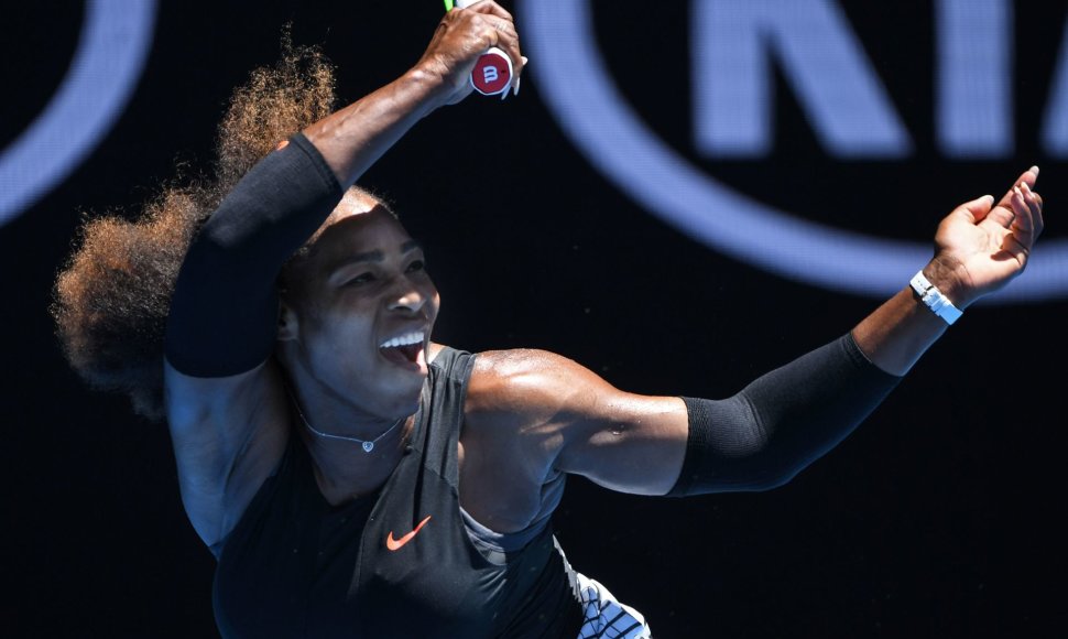 Serena Williams „Australian Open“ ketvirtfinalyje sutriuškino Johanną Kontą