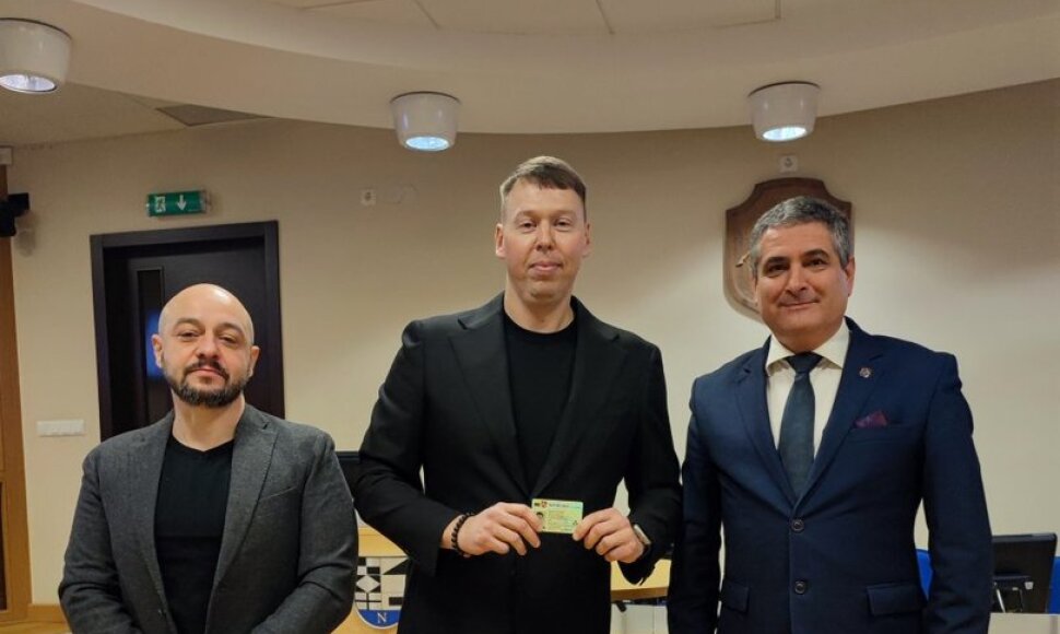 Marius Šležas tapo naujuoju Neringoa tarybos nariu