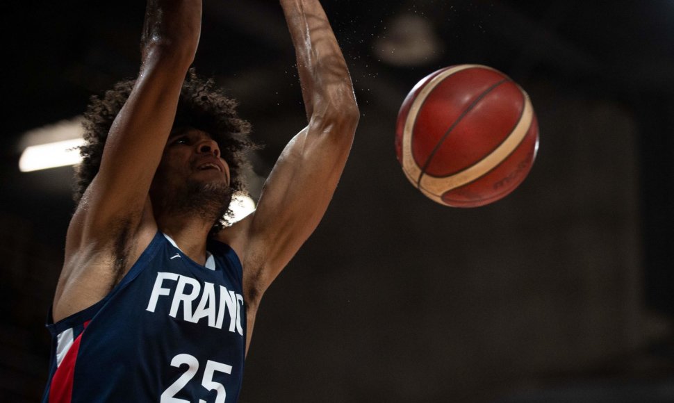 Prancūzijos krepšinio rinktinė šventė pergalę