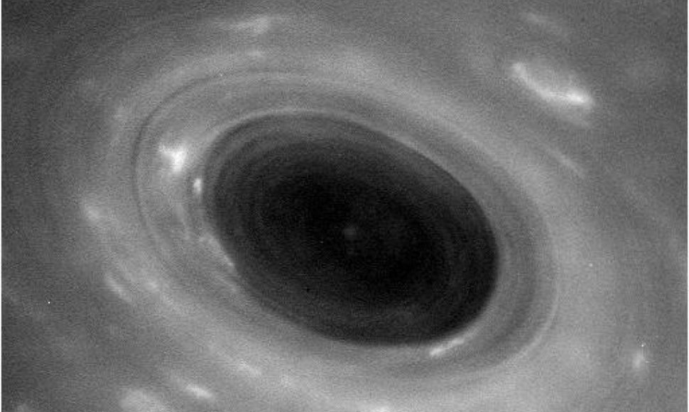 Saturno ašigalio nuotrauka