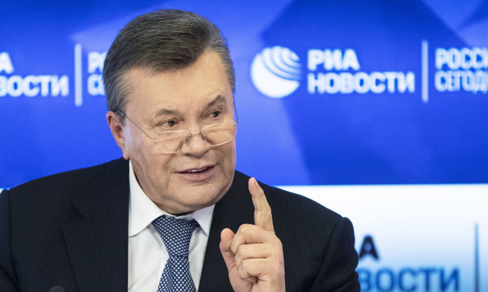 Viktoras Janukovyčius spaudos konferencijoje Maskvoje