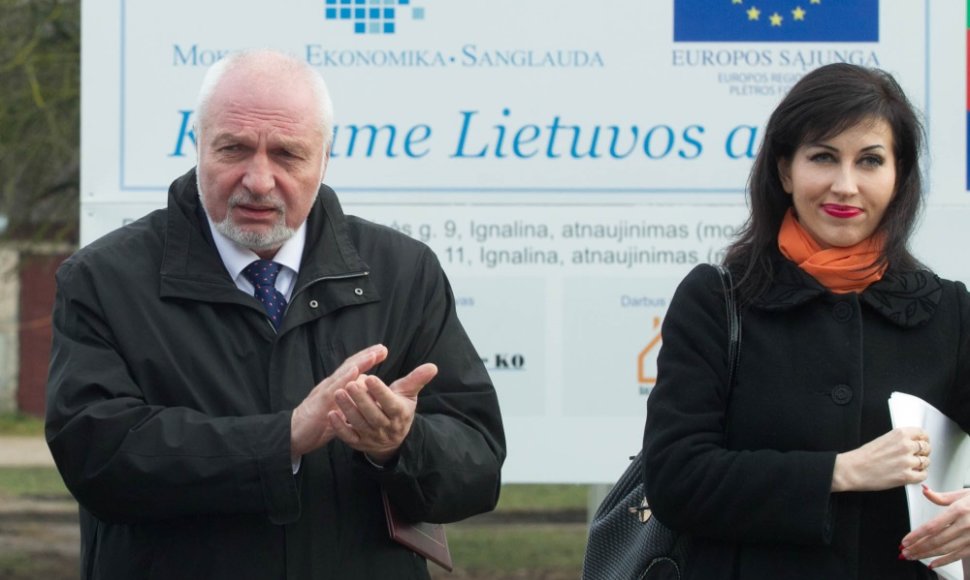 Aplinkos ministras Valentinas Mazuronis ir viceministrė Daiva Matonienė