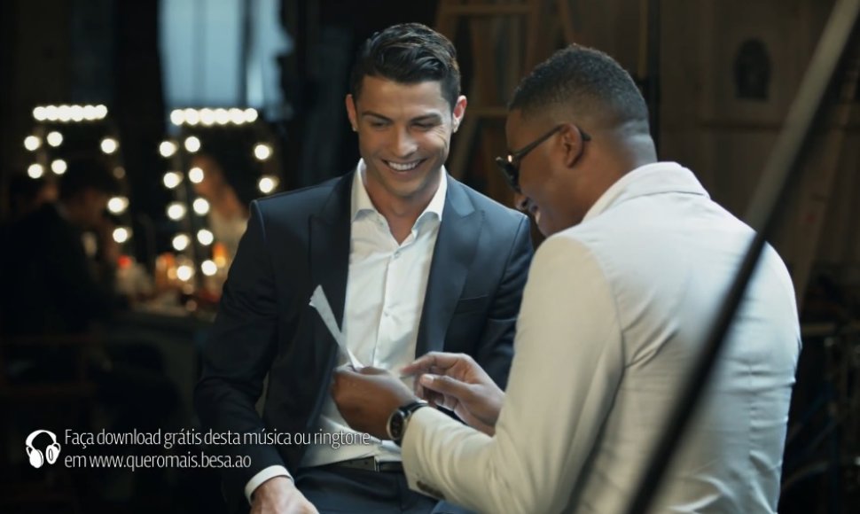 Cristiano Ronaldo ir Anselmo Ralphas BESA reklamoje