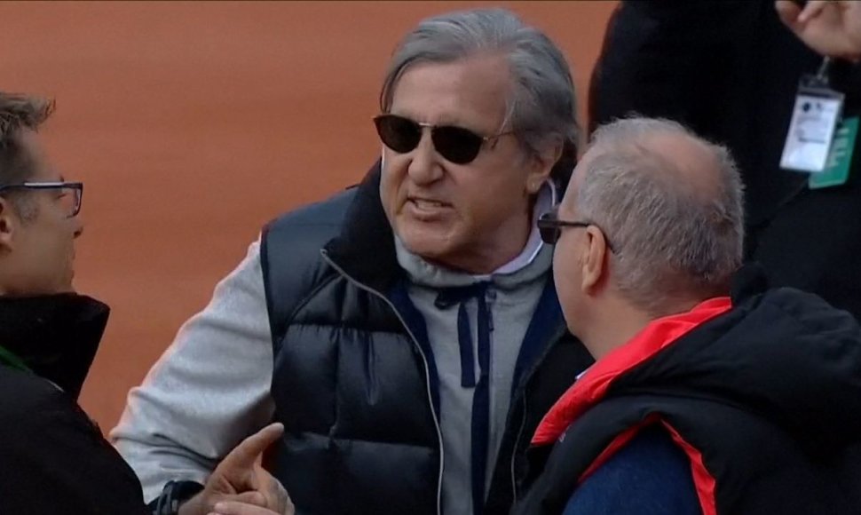 great-britains-fed-cup-tie-in-romania-descends-into-chaos-after-ilie-nastase-tirade-video