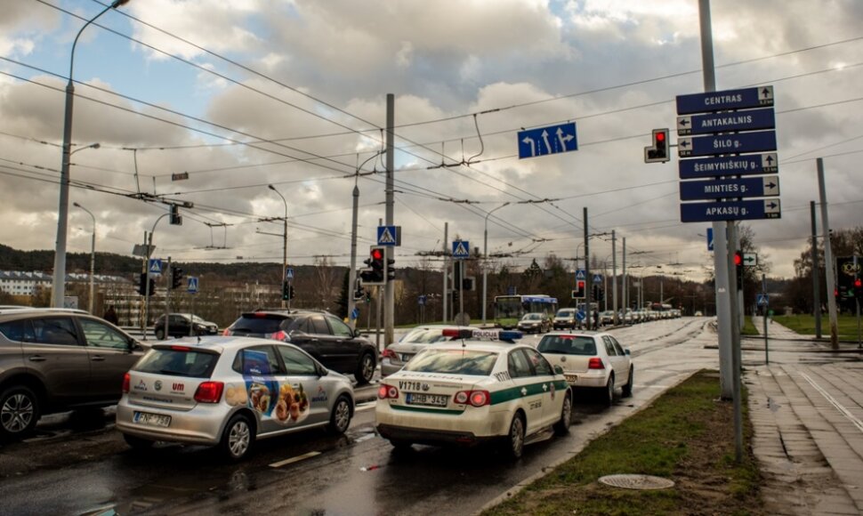 Dovana Vilniui – sutvarkyta Žirmūnų g. ir Minties g. sankryža ties Šilo tiltu