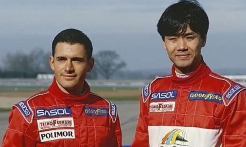Taki Inoue su Gianni Morbidelli (1995 m.)