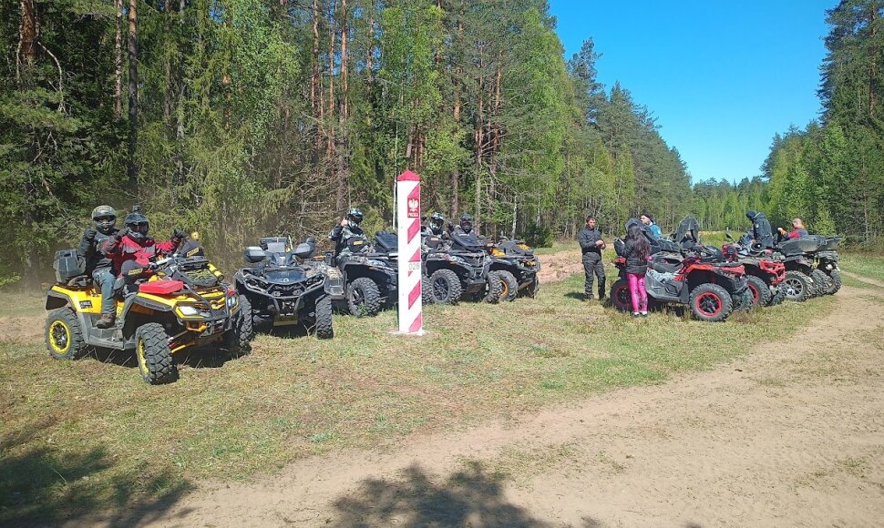 Turo &bdquo;Lietuvos pasienis keturračiu&ldquo; akimirkos