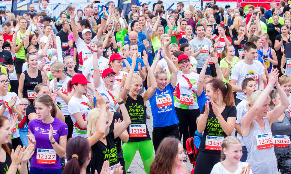 „Corny moksleivių ir studentų bėgimas“ Vilniaus maratone