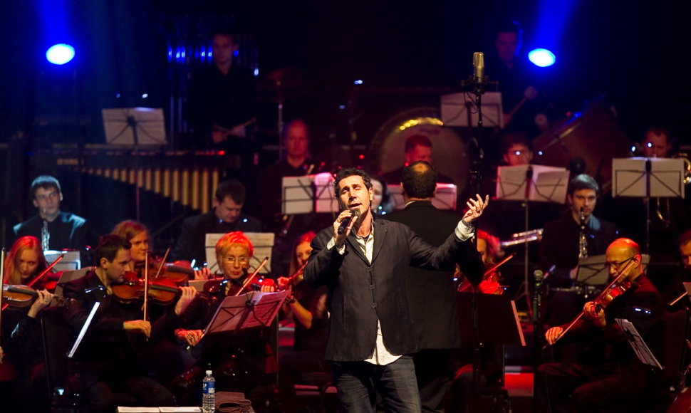 Serjo Tankiano koncerto akimirka