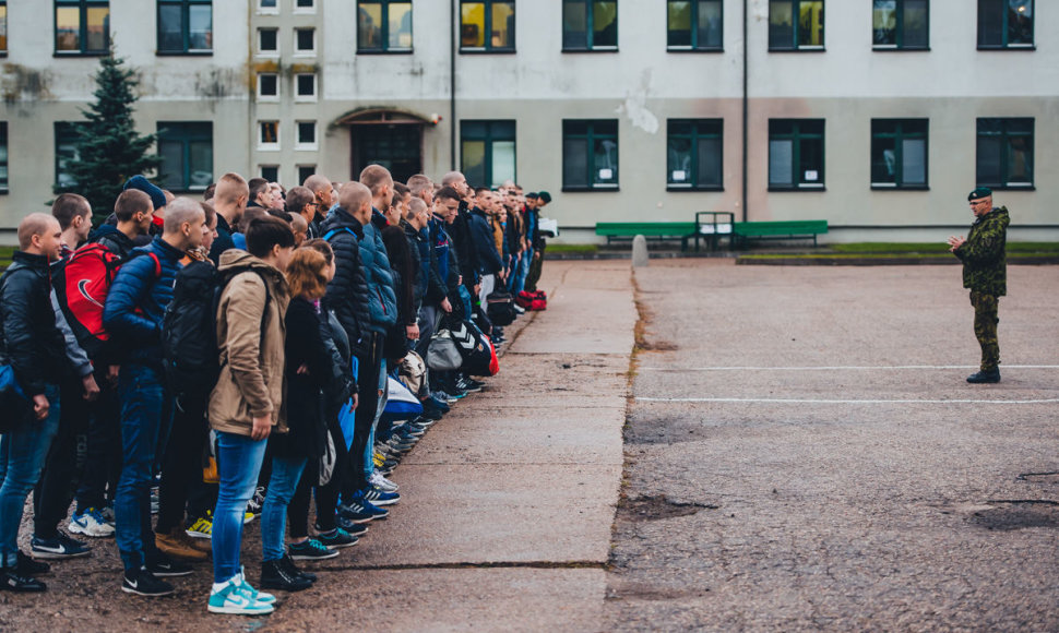 Į Kunigaikščio Vaidoto mechanizuotąjį pėstininkų batalioną Rukloje atvyko 451 šauktinis