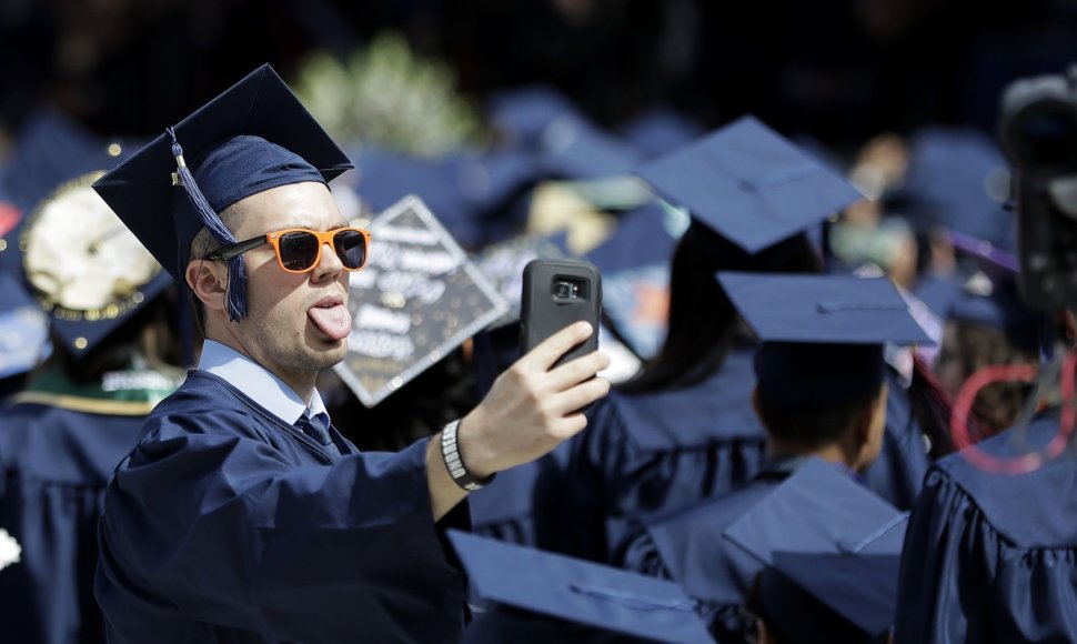 Fairleigh Dickinsono universiteto diplomų įteikimo ceremonija