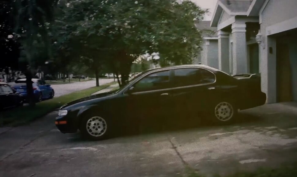 Parduodama „Nissan Maxima“