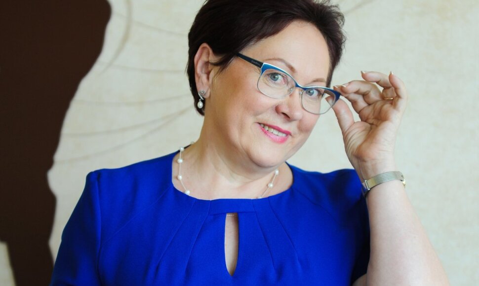 „Saulės“ privačios gimnazijos steigėja ir generalinė direktorė Irena Baranauskienė