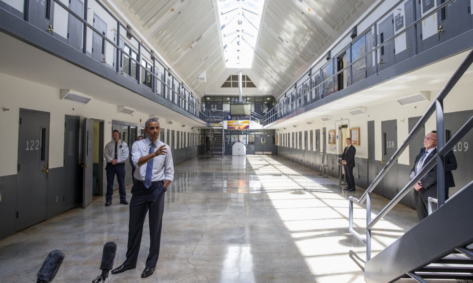 Baracko Obamos vizitas JAV kalėjime