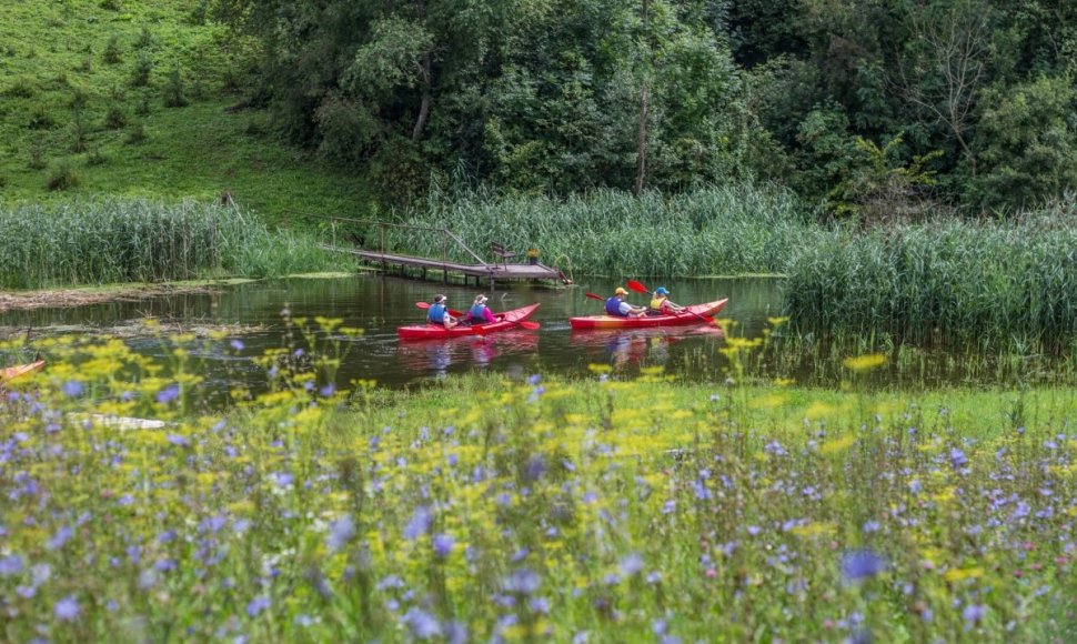 Liutonių baidarių centras, plaukimas Strėva