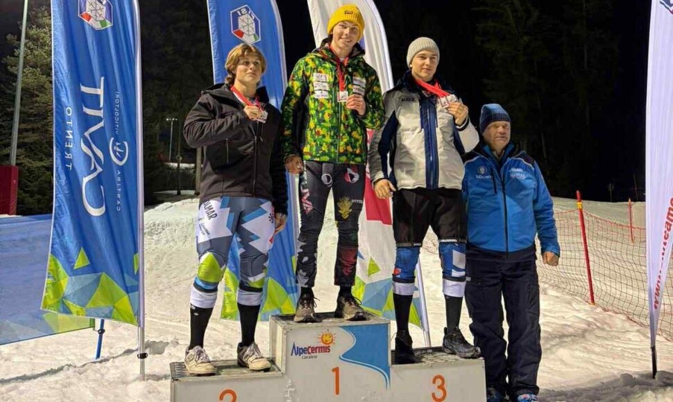 Rapolas Lapienis puikiai pasridodė kalnų slidinėjimo varžybose Italijoje.