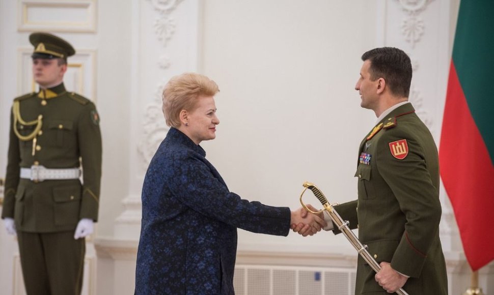 Prezidentė Dalia Grybauskaitė ir Gen. Raimundas Vaikšnoras