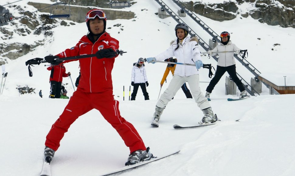 Šveicarijos Sen Morisas (St. Moritz): puikūs viešbučiai ir patogios slidinėjimo trasos