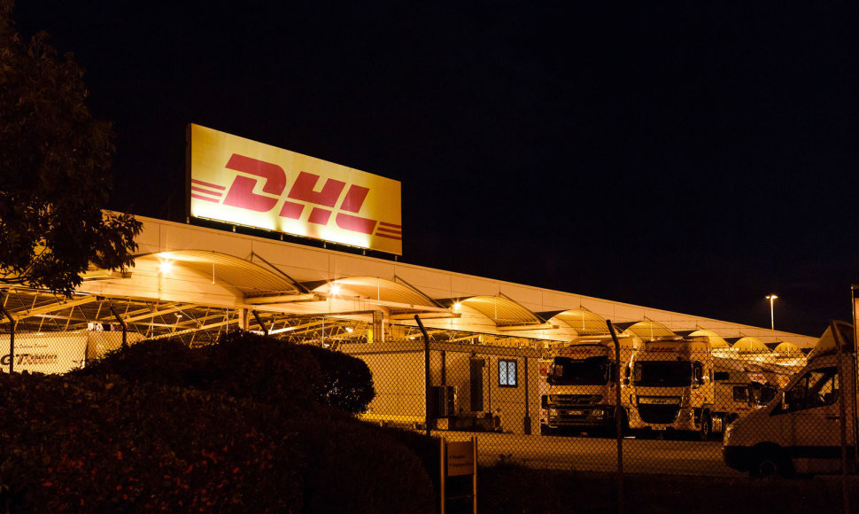 DHL logistikos centro Birmingeme vaizdai
