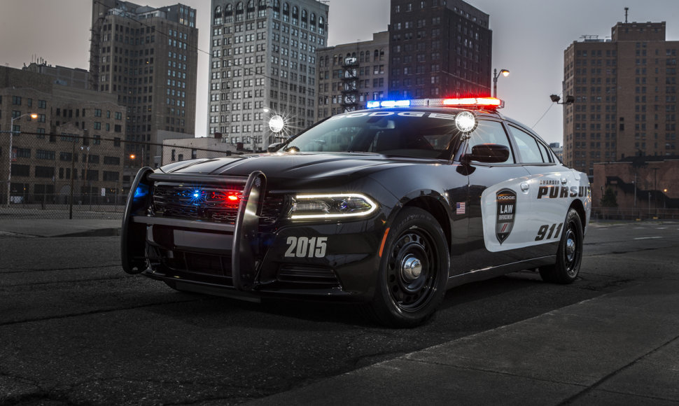 JAV policijos „Dodge Charger Pursuit“