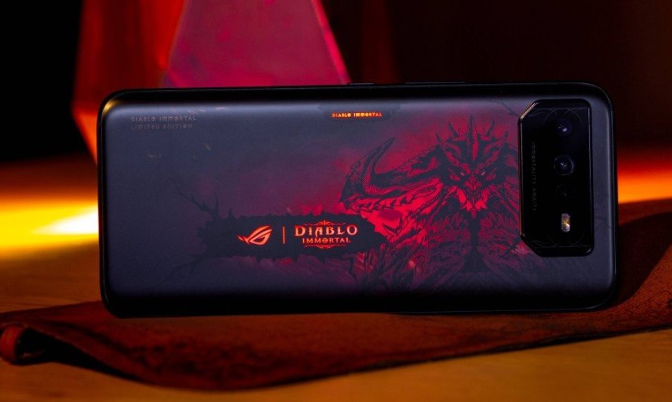 Asus ROG Phone 6 Diablo Immortal Edition