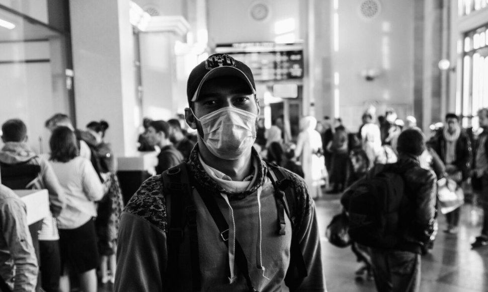 Daugelis čečėnų nešioja medicinines kaukes, kad paslėptų savo tapatybę –nuo žurnalistų, saugumiečių ir policijos.