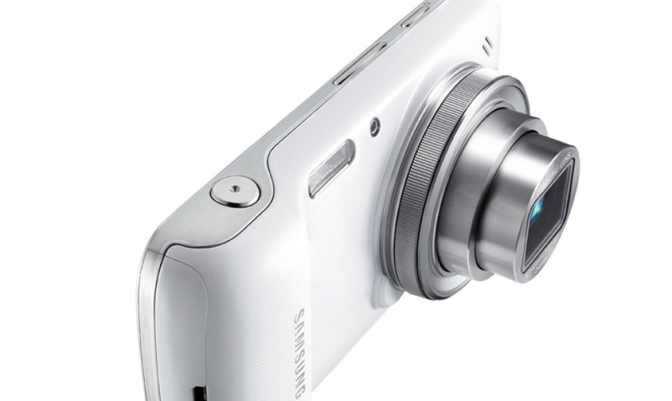 Telefono ir fotoaparato hibridas „Galaxy S4 Zoom“