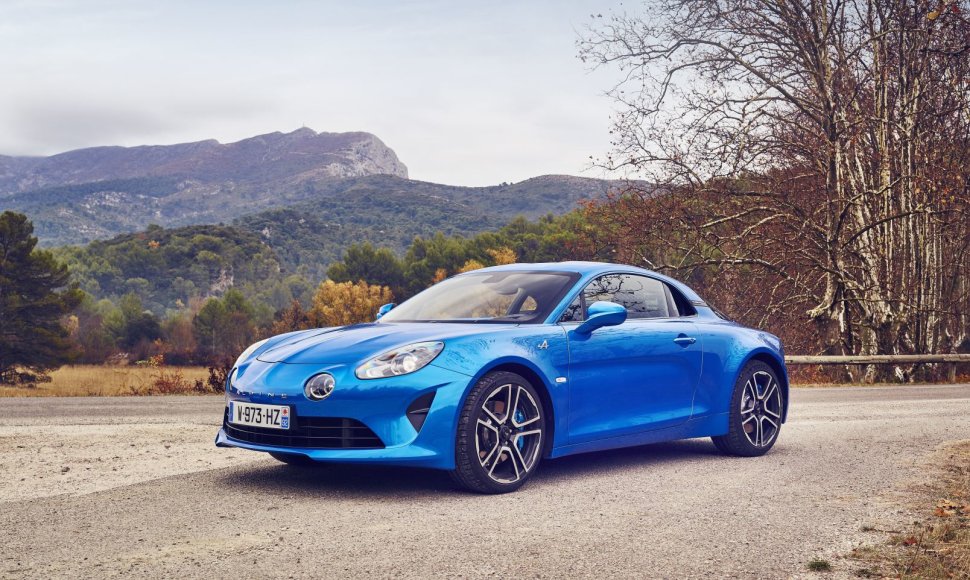 Sportiškas ir lengvas „Alpine A110“