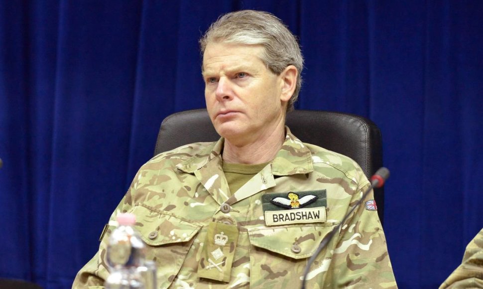 NATO generolas Adrianas Bradshaw