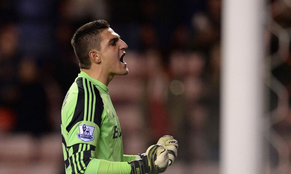 Vito Mannone
