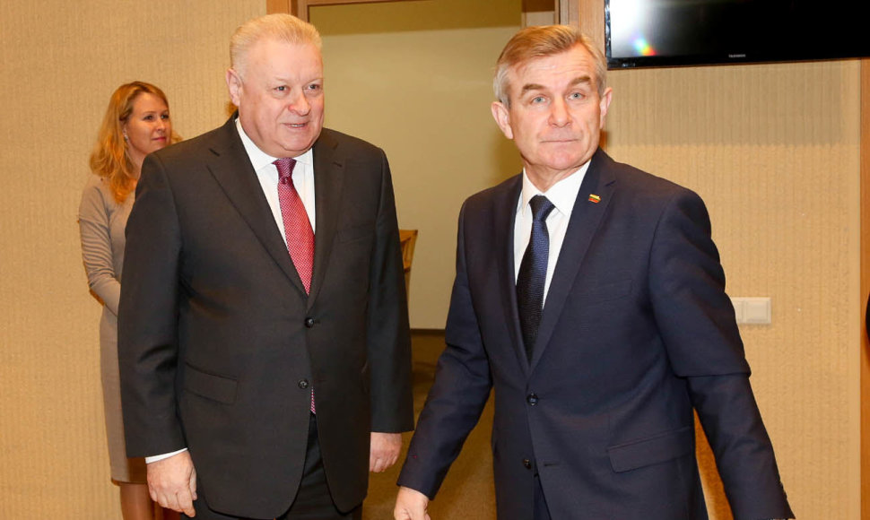 Seimo pirmininko Viktoro Pranckiečio susitikimas su Rusijos Federacijos ambasadoriumi Aleksandru Udalcovu.