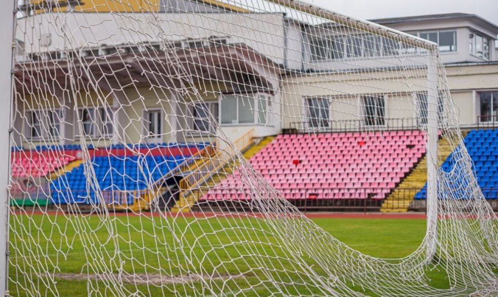 Vandalai Panevėžyje suniokojo Aukštaitijos stadioną