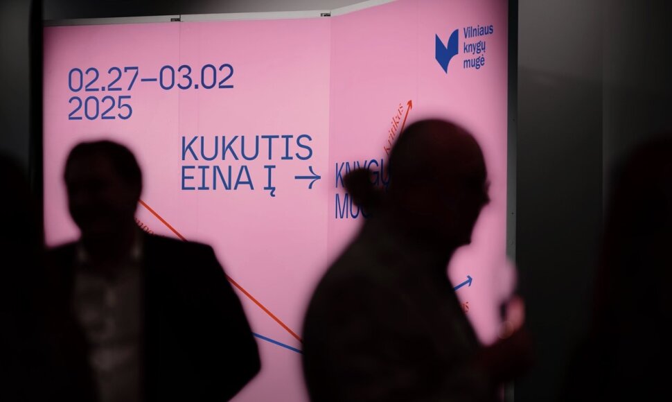 &bdquo;Kukutis eina į knygų mugę&ldquo; fotosiena
