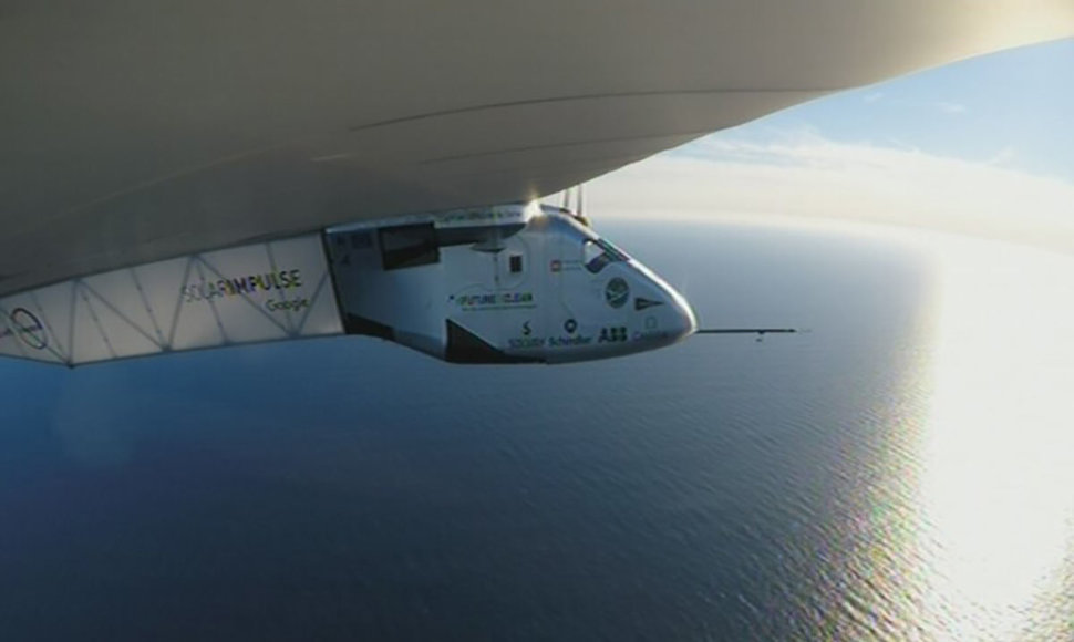Saulės energija varomas lėktuvas „Solar Impulse 2“ 