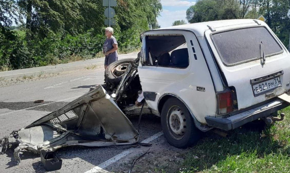 Rusijos ranko sutraiškytas civilio automobilis