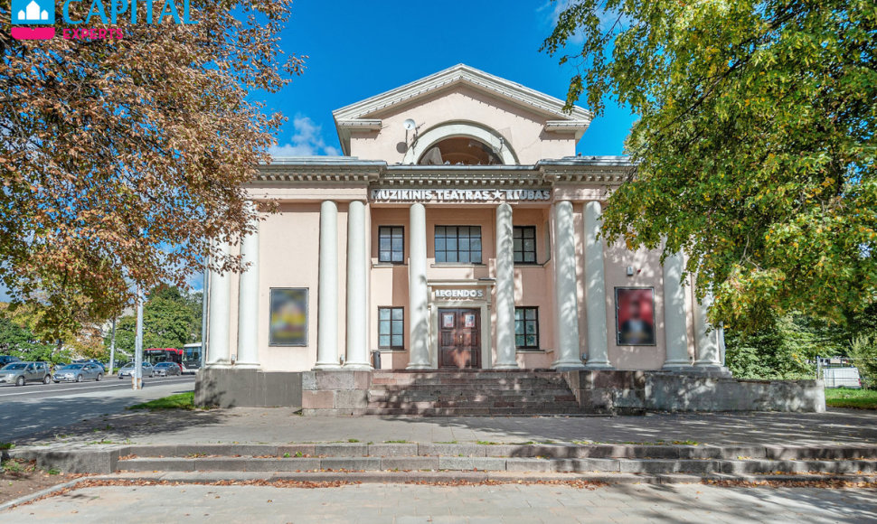 Vilniuje parduodamas legendinis „Tėvynės“ kino teatras: įkainotas per milijonu eurų.