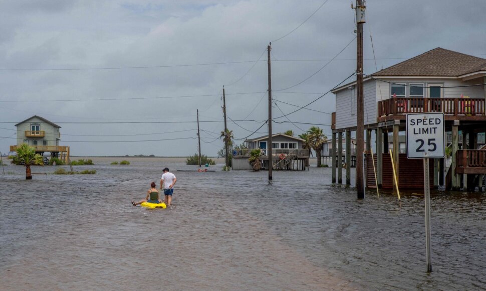 Potvynis JAV / BRANDON BELL / Getty Images via AFP