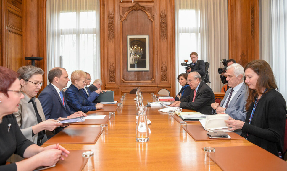 Prezidentė susitinka su Ekonominio bendradarbiavimo ir plėtros organizacijos (EBPO) generaliniu sekretoriumi Angeliu Gurria
