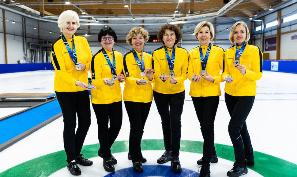 Lietuvos moterų kerlingo komanda pasaulio senjorų čempionate pelnė sidabro medalius.