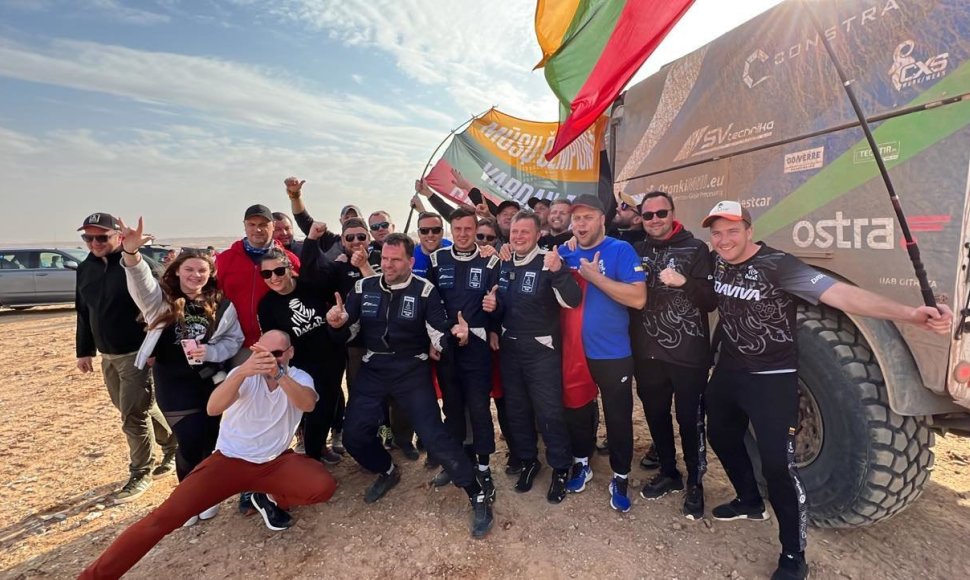 „Constra Racing“ devinto Dakaro etapo finiše