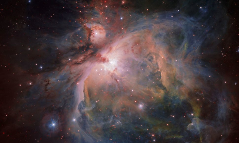 Oriono ūke pastebėtos trys labai aiškios besiformuojančių žvaigždžių grupės
