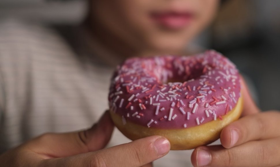 Nutukimą vaikystėje lemia ne tik netinkama mityba