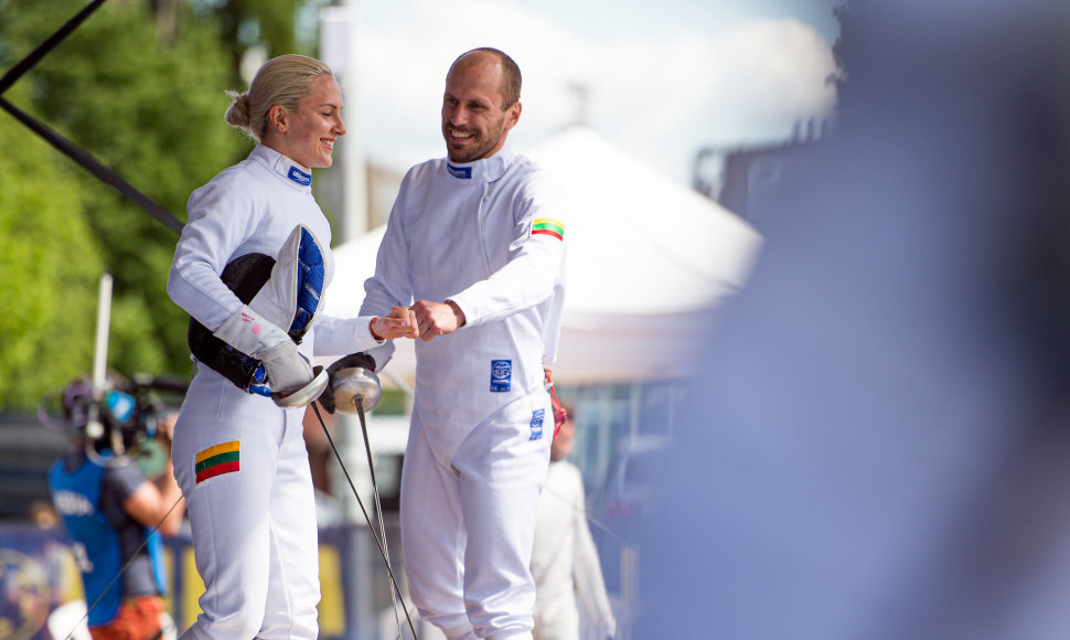 Ieva Serapinaitė ir Justinas Kinderis iškovojo Europos čempionato sidabrą.