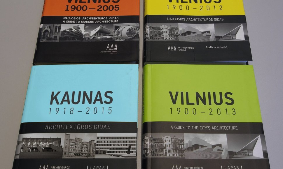 Vilniaus ir Kauno architektūros gidų viršeliai
