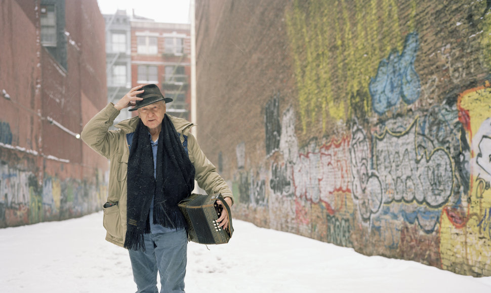 Kauno bienalė, Jonas Mekas 