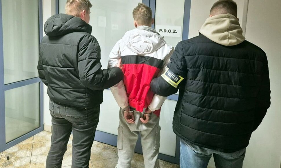 Lenkijoje sulaikyti asmenys, įtariami sumu&scaron;ę 2 ukrainietes